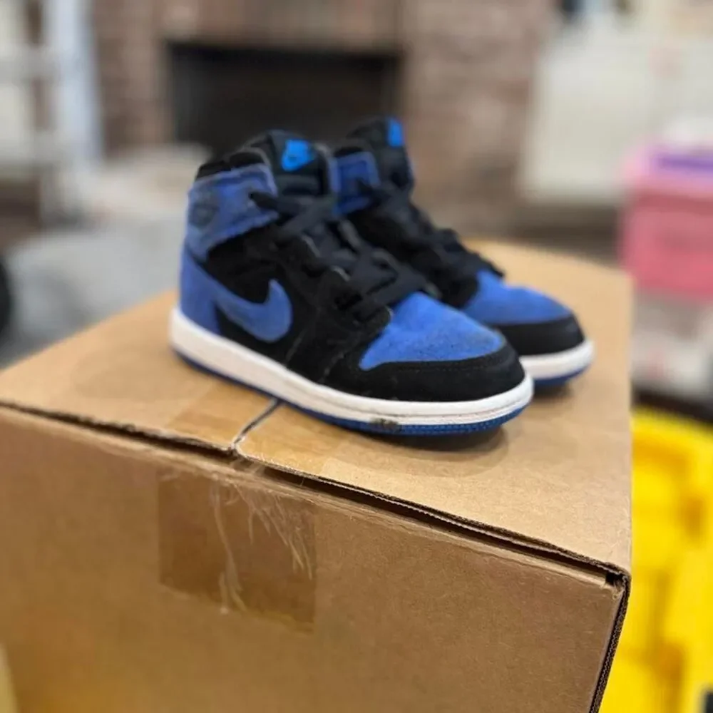 Jordan Blue and Navy Trainers